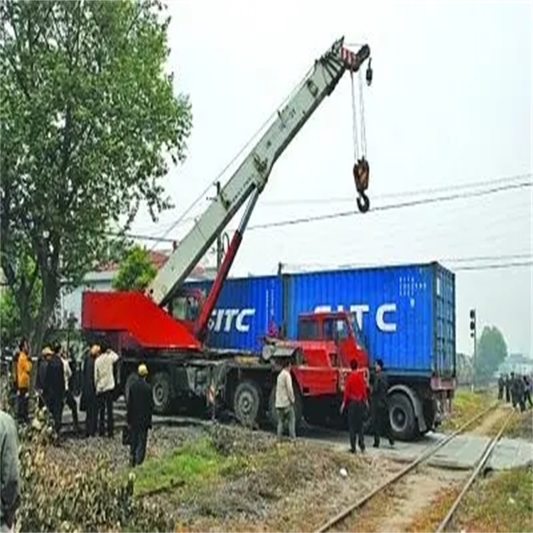 微山如何快速找到附近的吊车救援公司